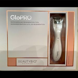 GloPRO® Microneedling Regeneration Tool